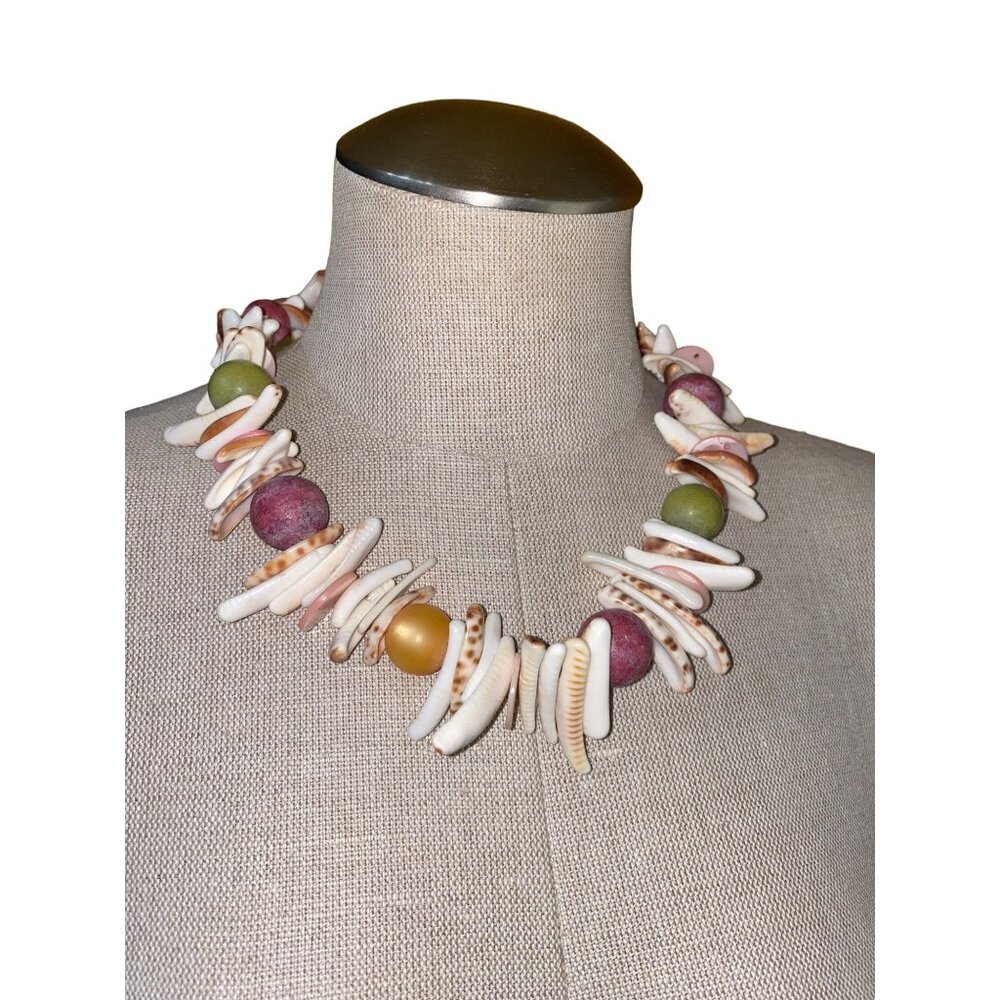 Shell Necklace 20 Inches Women Bulky Heishi Hook Eye Pink Blue White Purple